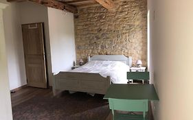 Chambre du Tilleul - charme, confort et piscine